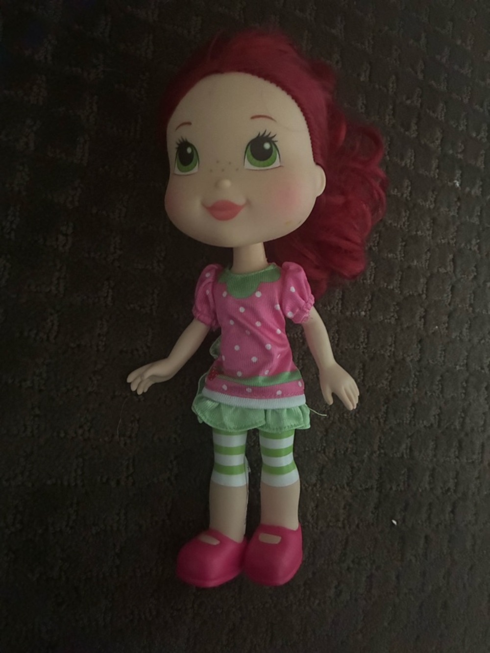 2008 Pink & Green Kids strawberry shortcake Fashion Doll with Striped Leggings